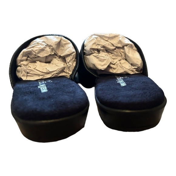 Walking Cradles Black Tooled Cath Leather Sandal - Women - Picture 7 of 13